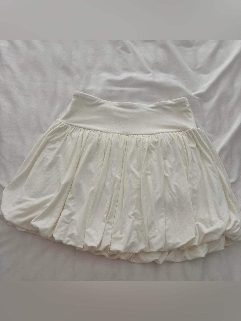 See you Monday cream bubble skirt